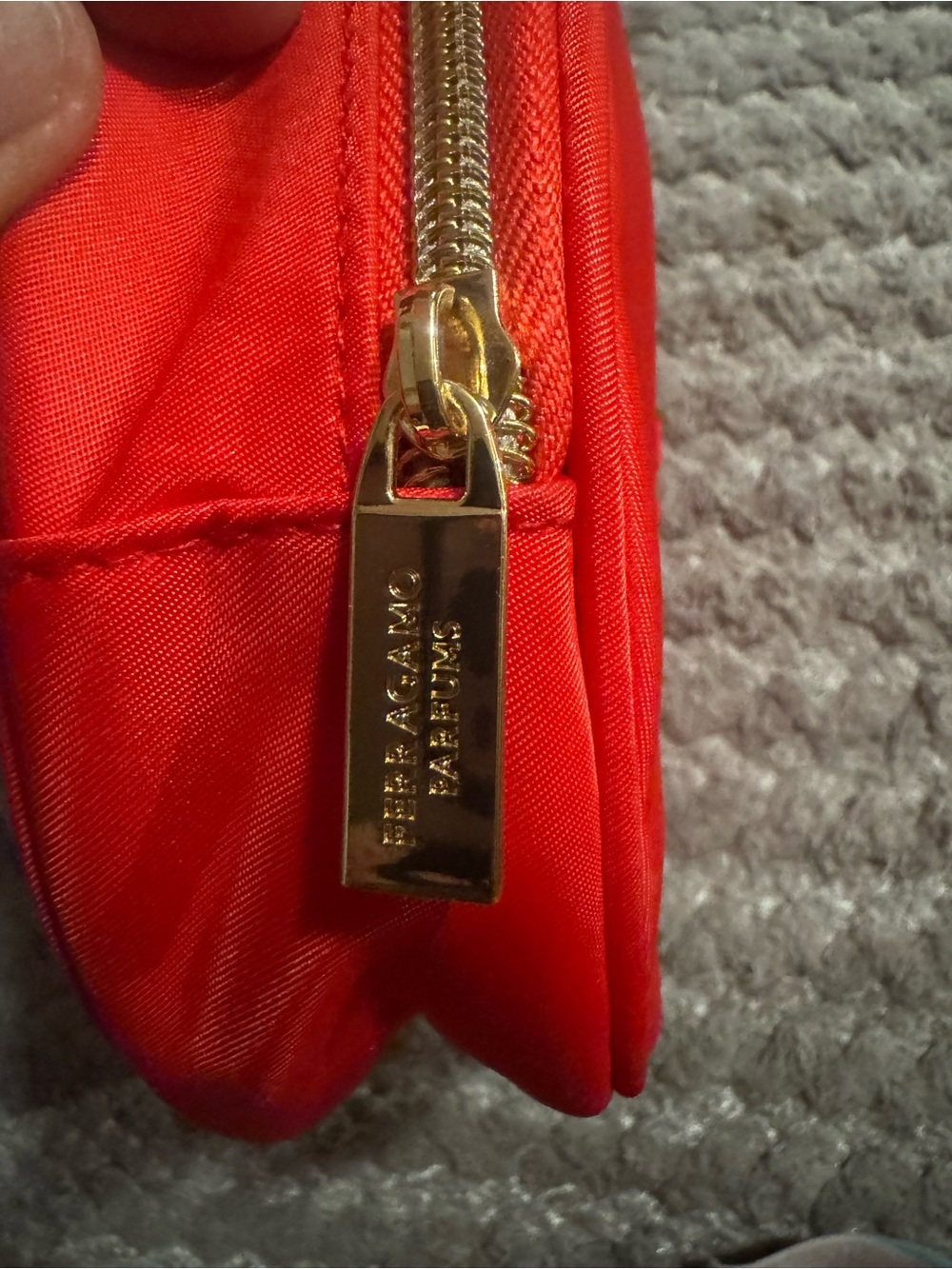 Salvatore Ferragamo Bright Red Round Cosmetic Pouch - Picture 3 of 9